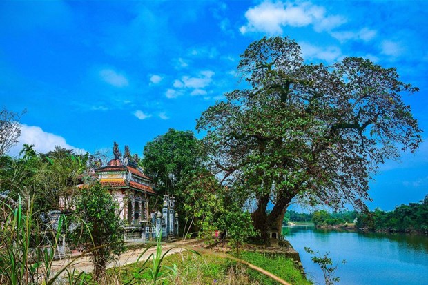 Khamphahue kham pha huong xua lang co hue 1