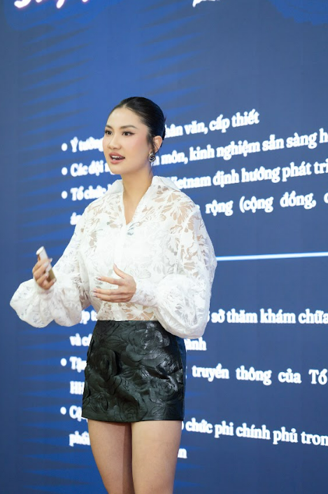 Dự án cộng đồng của hoa hậu Phương Linh bị góp ý “lệch hướng”, Ngọc Châu thẳng thắn đưa ra nhận xét 2 Anh chup man hinh 2025 11 08 001145