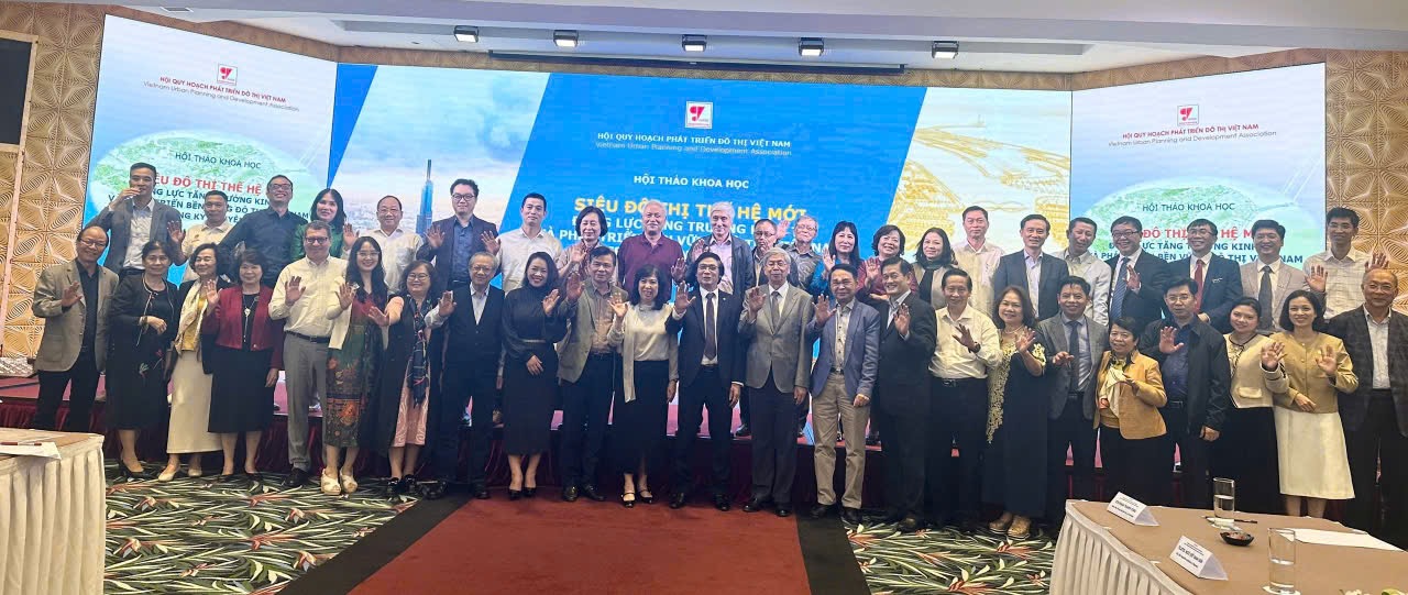 Hội thảo “Siêu đô thị thế hệ mới - động lực tăng trưởng và phát triển bền vững đô thị Việt Nam” 6 IMG 0201