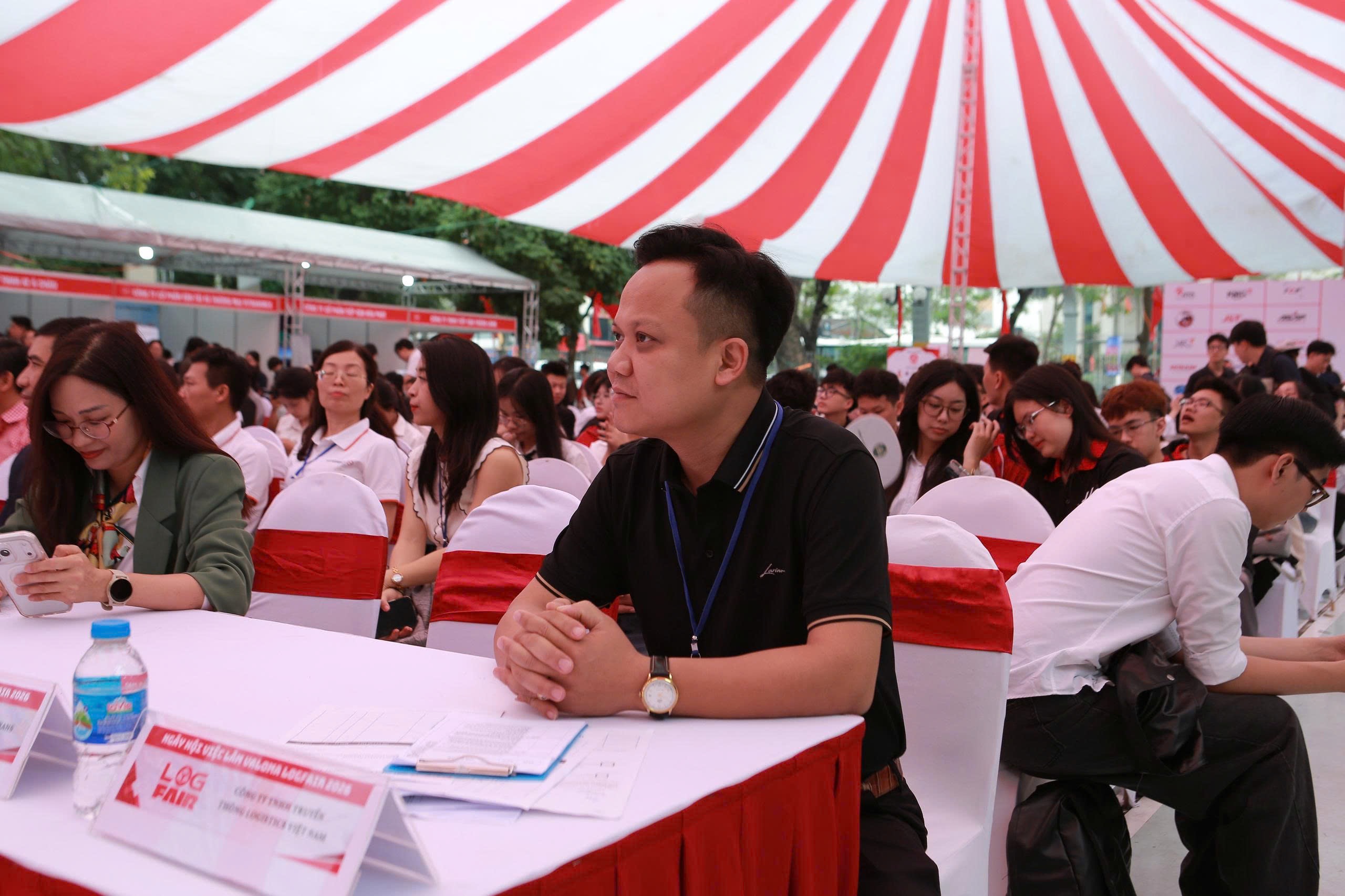 LOGFAIR 2026: “Nhịp cầu” nhân lực cho khát vọng Logistics Việt 1 IMG 0208