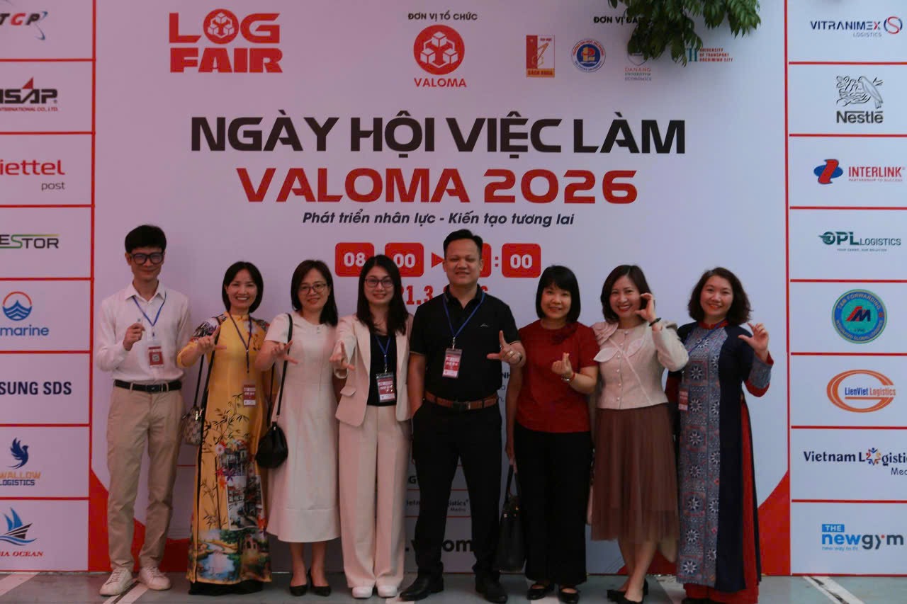 LOGFAIR 2026: “Nhịp cầu” nhân lực cho khát vọng Logistics Việt 6 IMG 0214