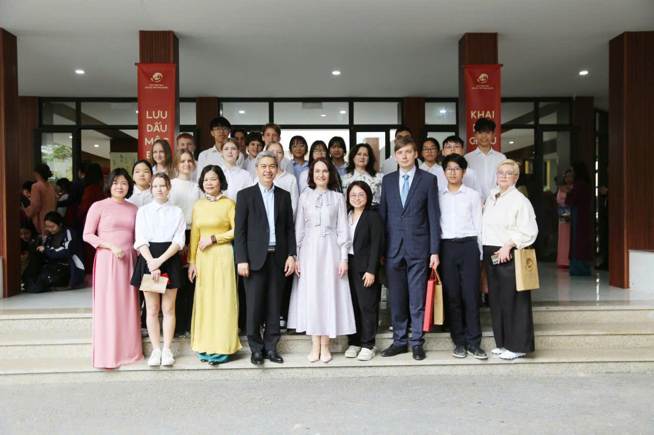 THƯỞNG LÃM CHÂU PHÊ, TRẢI NGHIỆM LƯU DẤU MỘC BẢN: ĐIỂM ĐẾN DI SẢN GIỮA LÒNG THỦ ĐÔ 6 IMG 20260303 210954