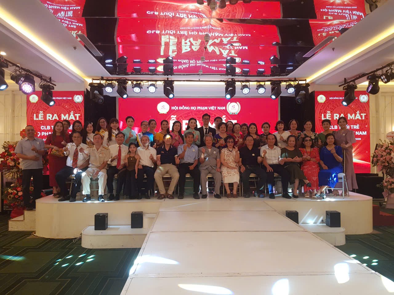 CLB Tuổi Trẻ Họ Phạm Việt Nam chính thức ra mắt: Kết nối giá trị, lan tỏa tinh thần dòng tộc, đồng hành cùng thế hệ trẻ 6 IMG 20260523 154845